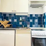 Apartment Clim Wifi - 2 A 6 Pers - Piscines - Parking